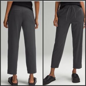 Lululemon Tapered-Leg Mid-Rise Pant 7/8 Length Luxtreme Large NWT Graphite Grey